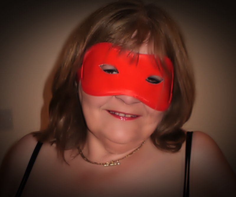 Olympus FE46,X41,X42 sample photo. Masquerade photography