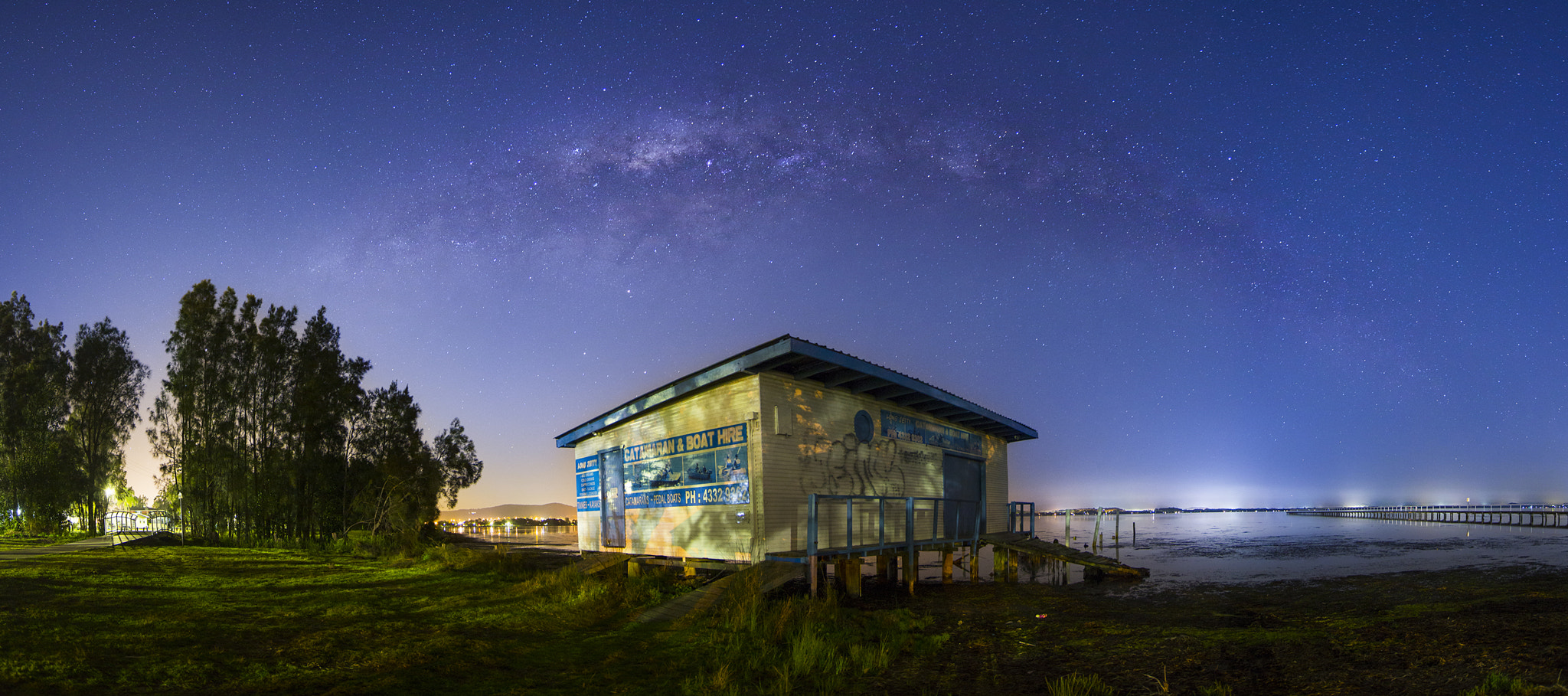 Tokina AT-X Pro 12-24mm F4 (IF) DX sample photo. Boat shed by long jetty photography