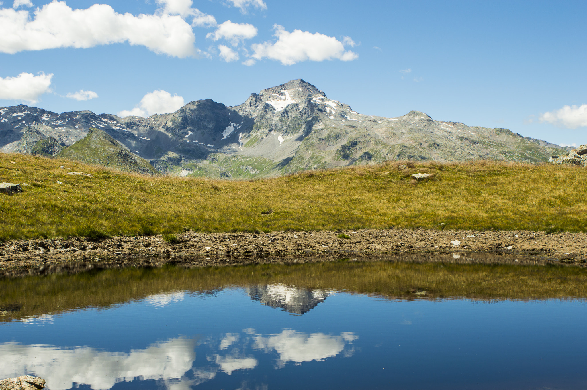 Tamron SP 24-70mm F2.8 Di VC USD sample photo. Mountain in the mirror photography