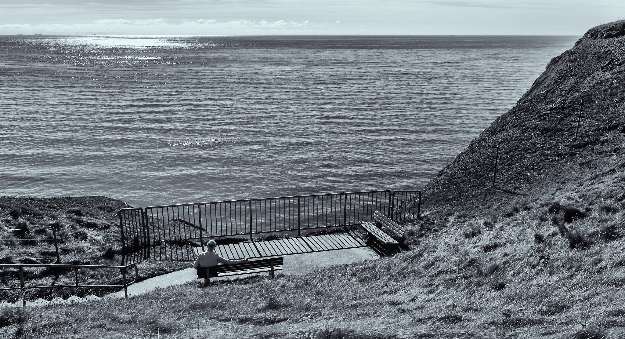 Canon EF 28mm F2.8 IS USM sample photo. The old man and the sea photography