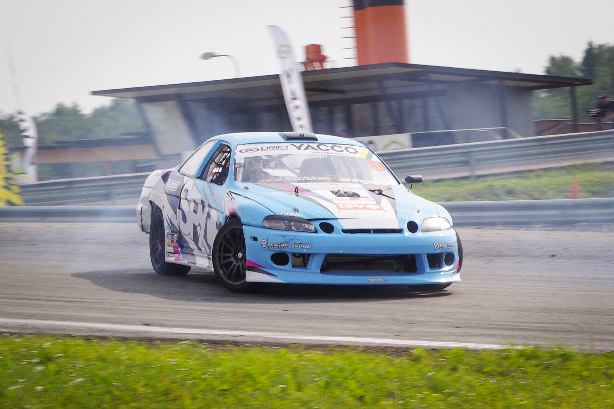 Pentax K-S2 sample photo. Drift photography