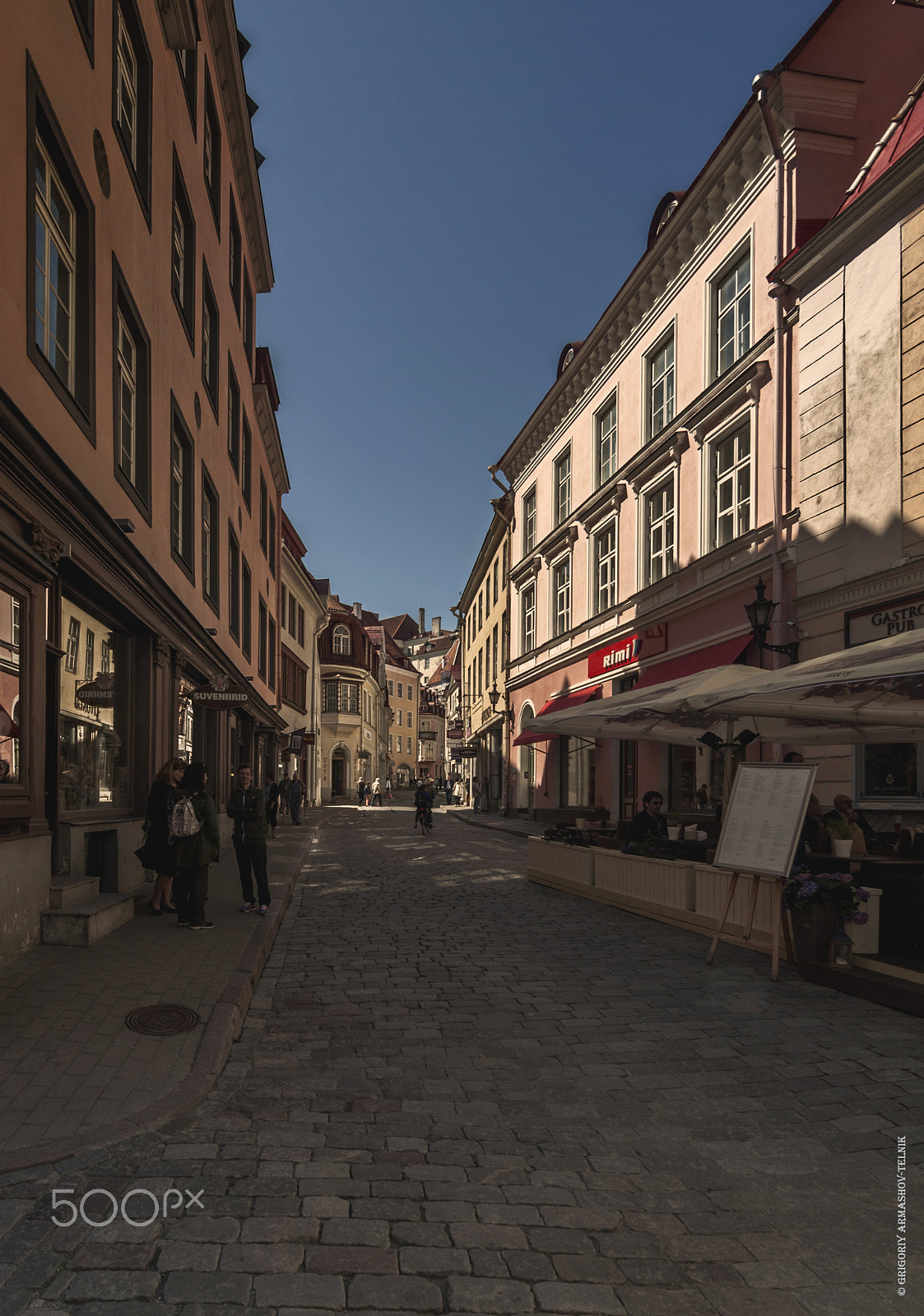 Tokina AT-X Pro 11-16mm F2.8 DX sample photo. Street tallin photography