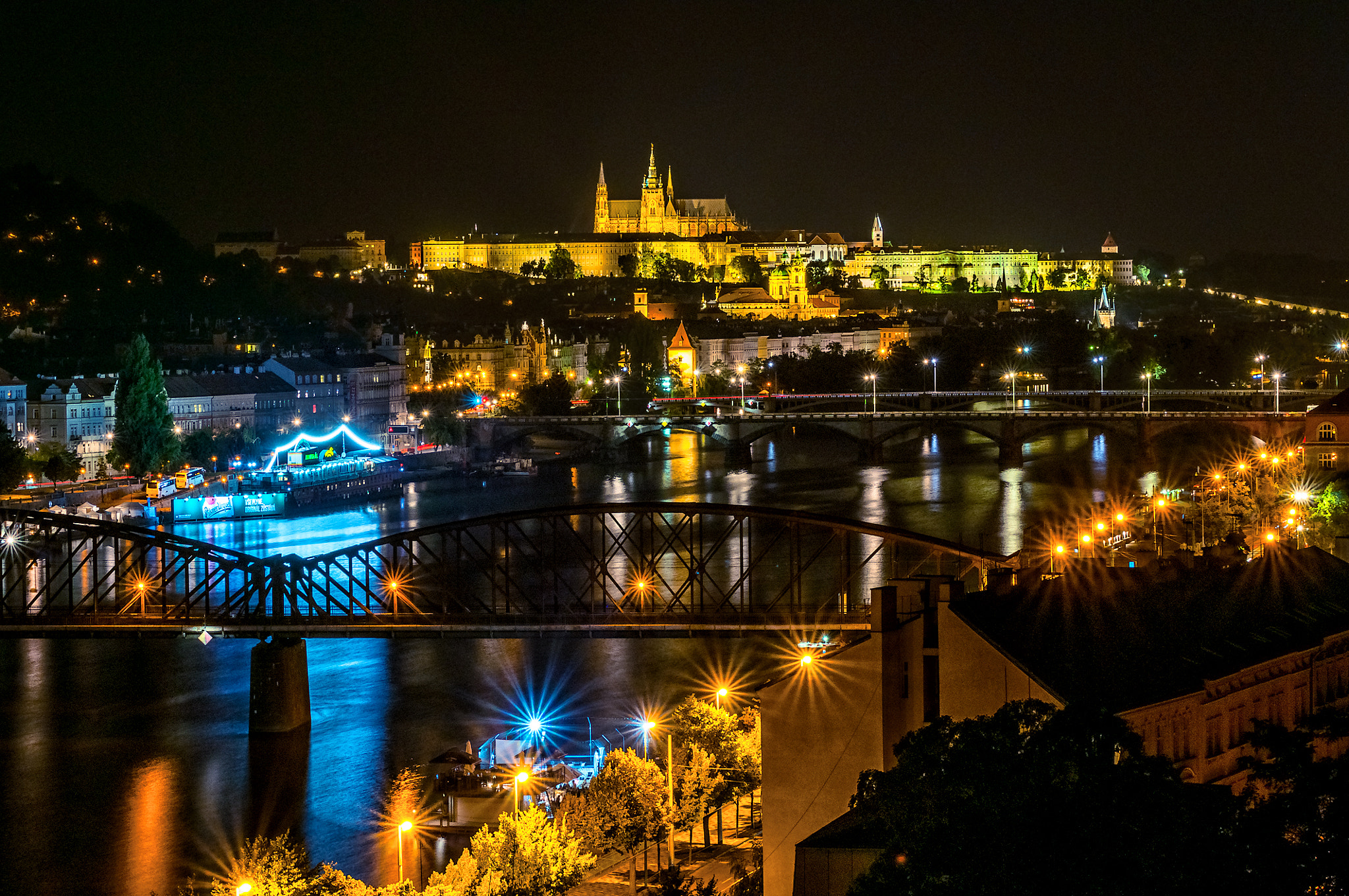 Nikon D5000 sample photo. Prague by night photography