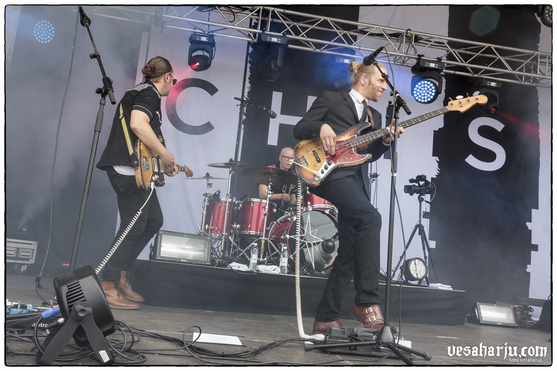 Canon EOS 60D + Canon EF 20mm F2.8 USM sample photo. Chisu | riihimäki rock 2016 | riihimäki photography