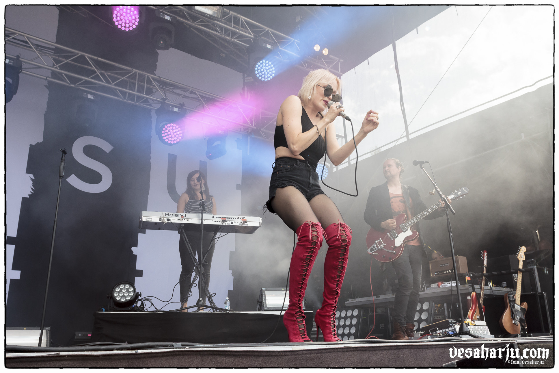 Canon EOS 60D + Canon EF 20mm F2.8 USM sample photo. Chisu | riihimäki rock 2016 | riihimäki photography