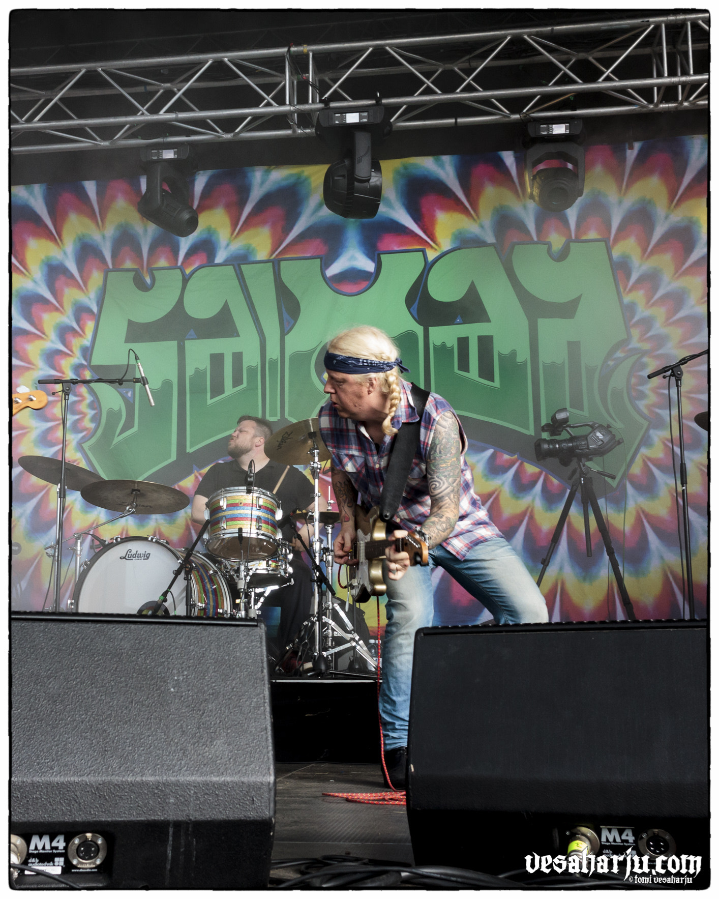 Canon EOS 60D + Canon EF 20mm F2.8 USM sample photo. Saimaa | riihimäki rock 2016 | riihimäki photography