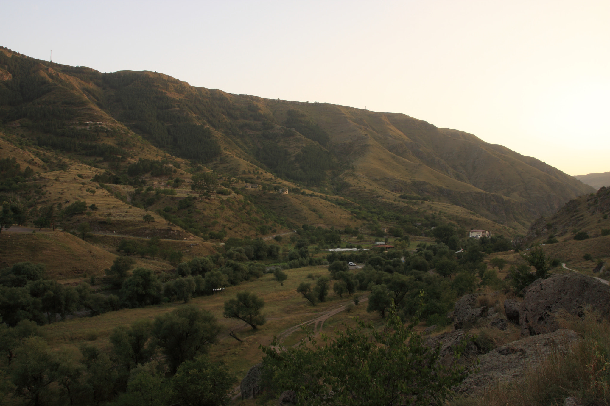Canon 17-50mm sample photo. Img photography
