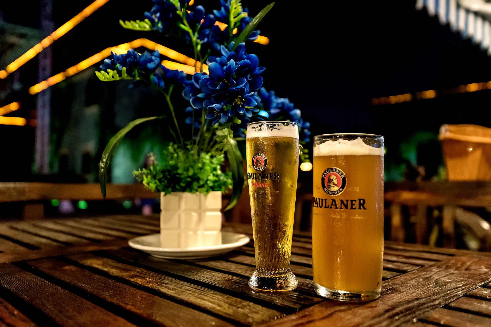 Sony a7R II + Sony Vario-Sonnar T* 16-35mm F2.8 ZA SSM sample photo. Beer photography