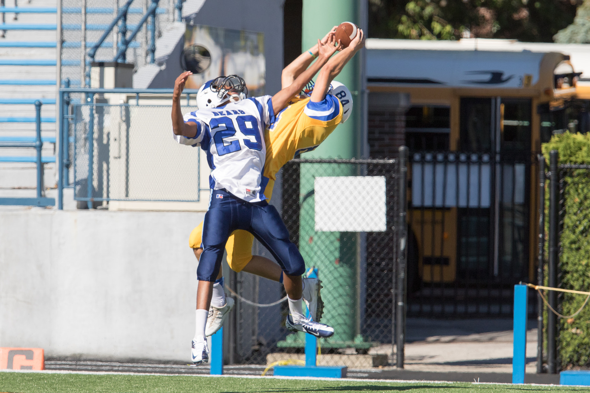 Canon EF 70-200mm F2.8L USM sample photo. Jump ball photography
