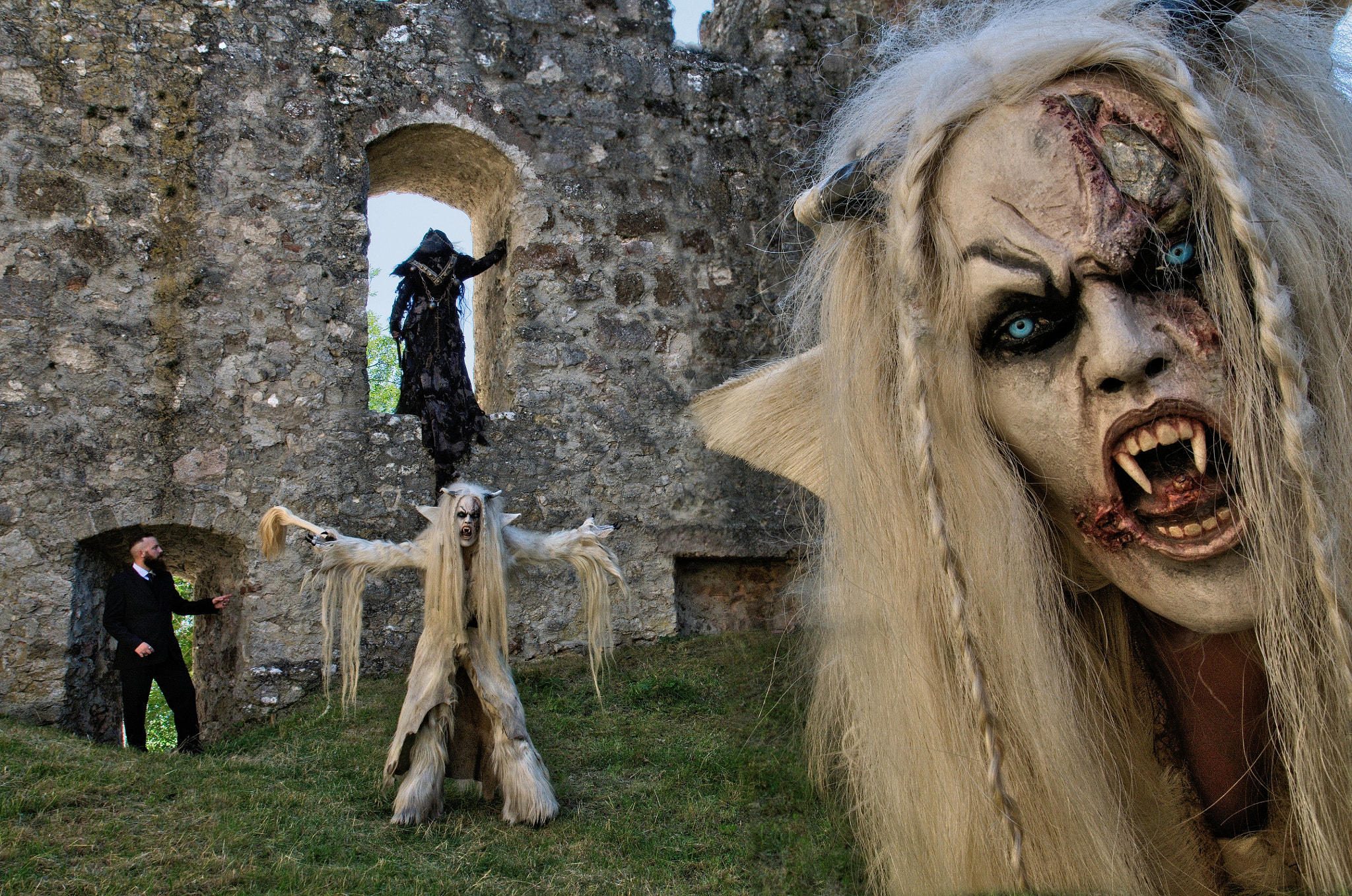 17-50mm F2.8 sample photo. In the castle last week photography