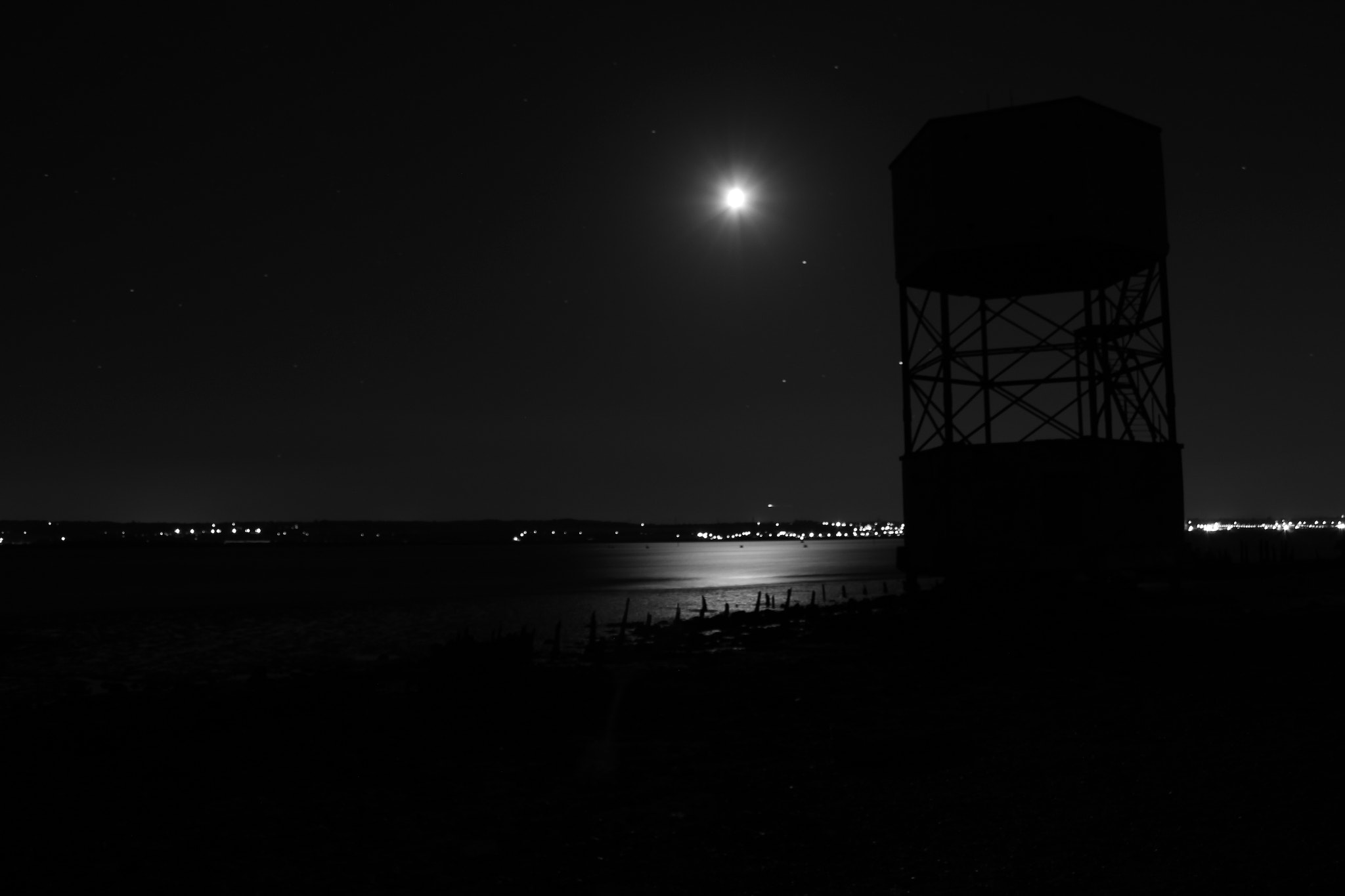 Canon EF-S 18-55mm F3.5-5.6 II sample photo. Coalhouse fort radar tower  photography