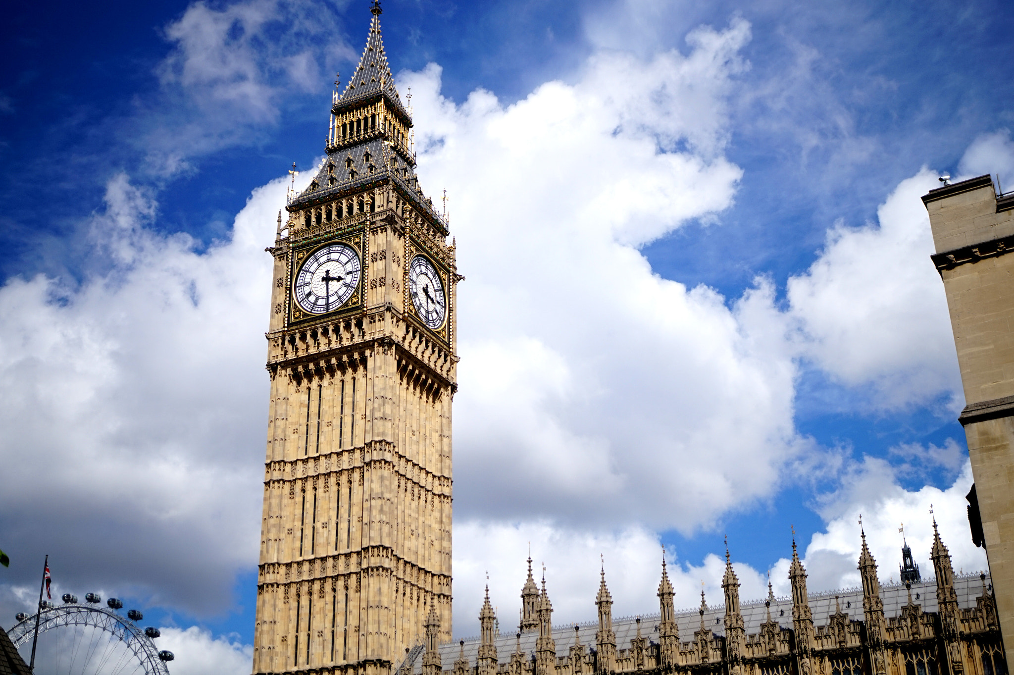 Sony Alpha a5000 (ILCE 5000) + Sony E 30mm F3.5 Macro sample photo. Big ben, london photography