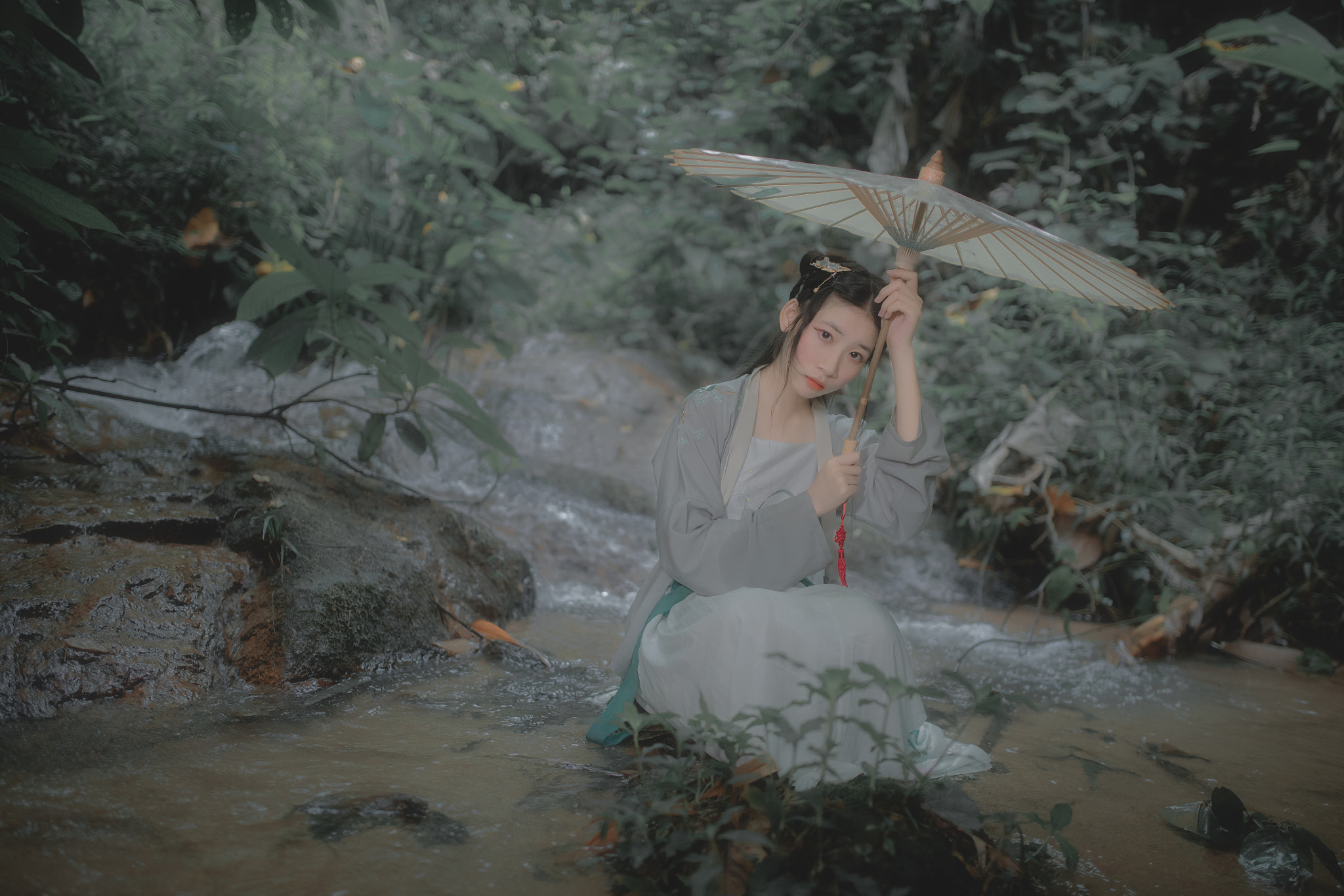 Sigma 35mm F1.4 DG HSM Art sample photo. Ancient girl photography