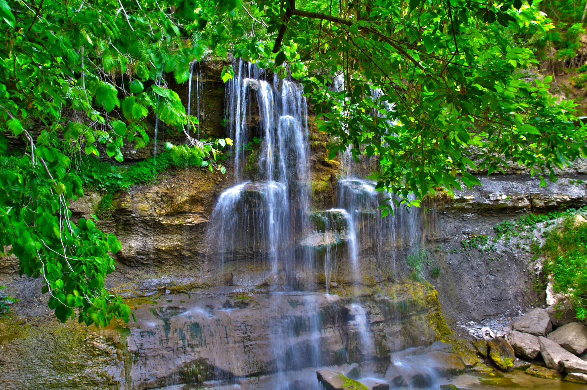 Canon EOS 1000D (EOS Digital Rebel XS / EOS Kiss F) sample photo. Waterfall photography
