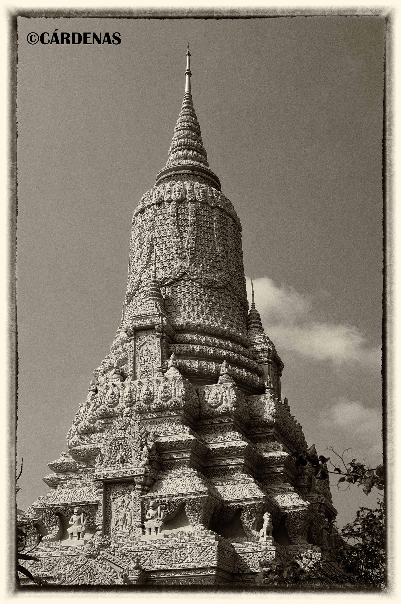 Nikon D300S + Sigma 30mm F1.4 EX DC HSM sample photo. Camboya photography