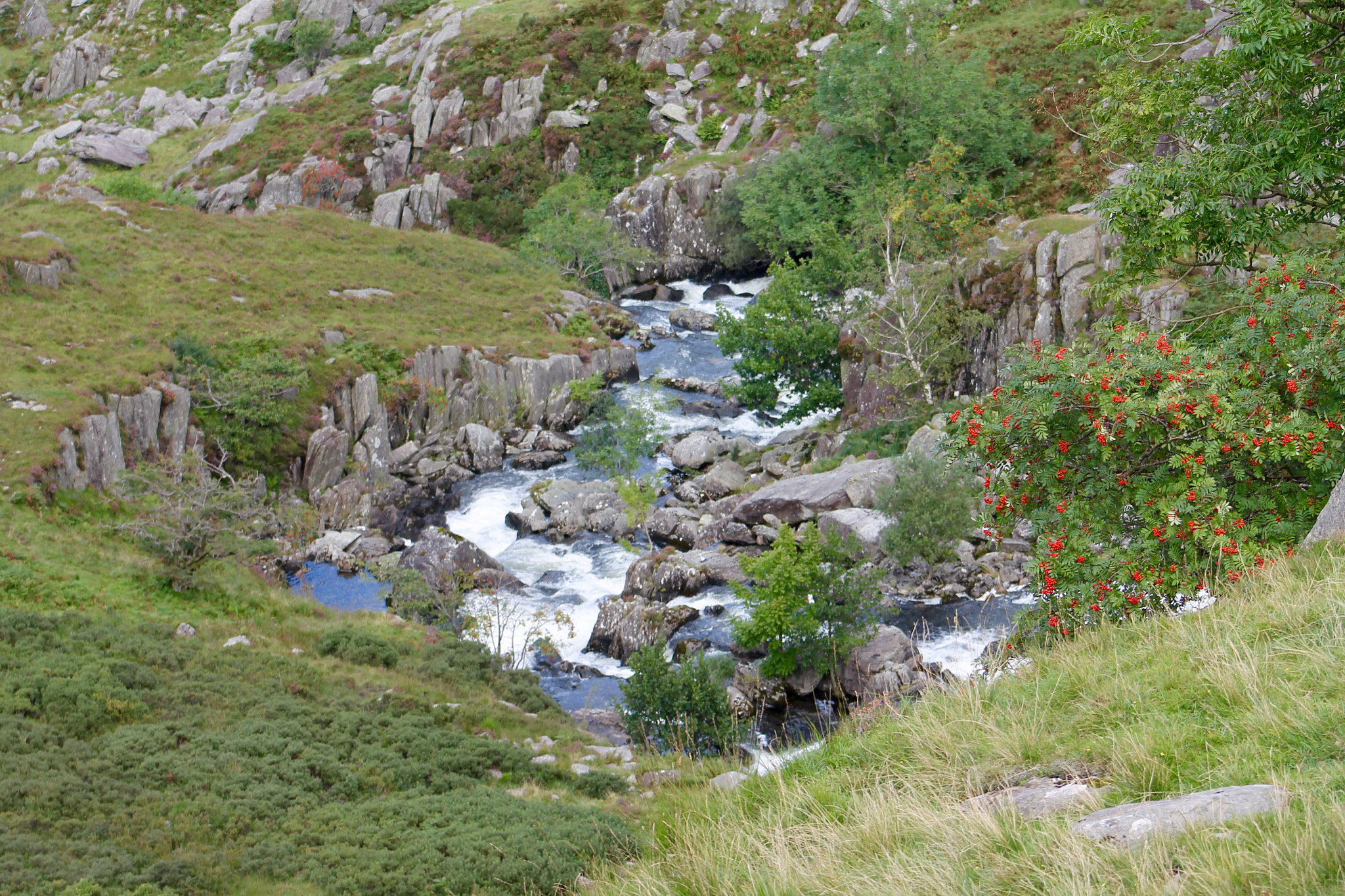 Canon EF75-300mm f/4-5.6 sample photo. Nant y mynydd snowdonia photography