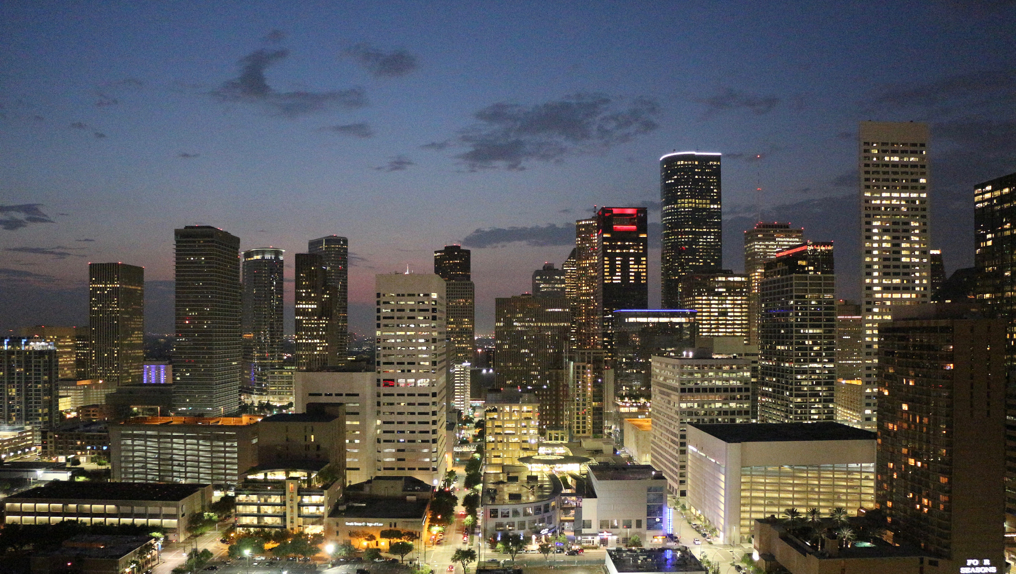Canon EOS M sample photo. Houston by night photography