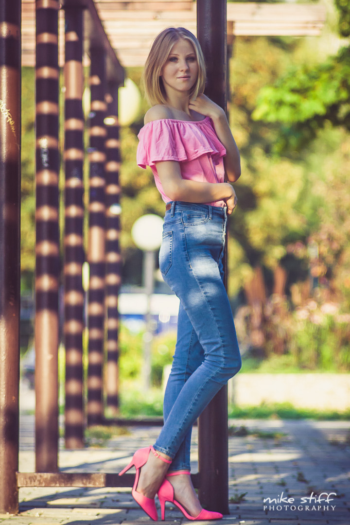 Canon EF 35-80mm f/4-5.6 sample photo. Adriana photography