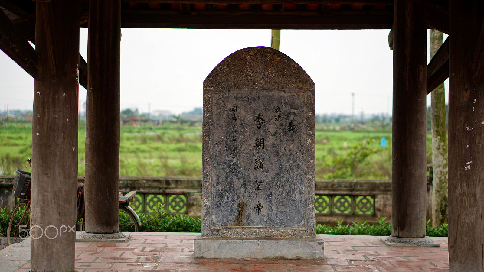 Sony Alpha NEX-6 + E 50mm F1.8 OSS sample photo. Emperors of ly dynasty photography