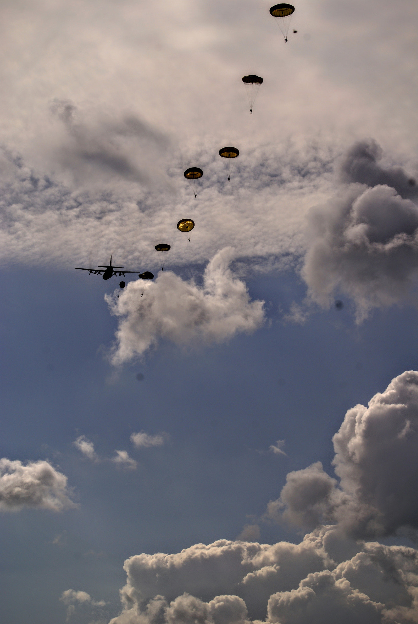 Sony 75-300mm F4.5-5.6 sample photo. Airborne photography