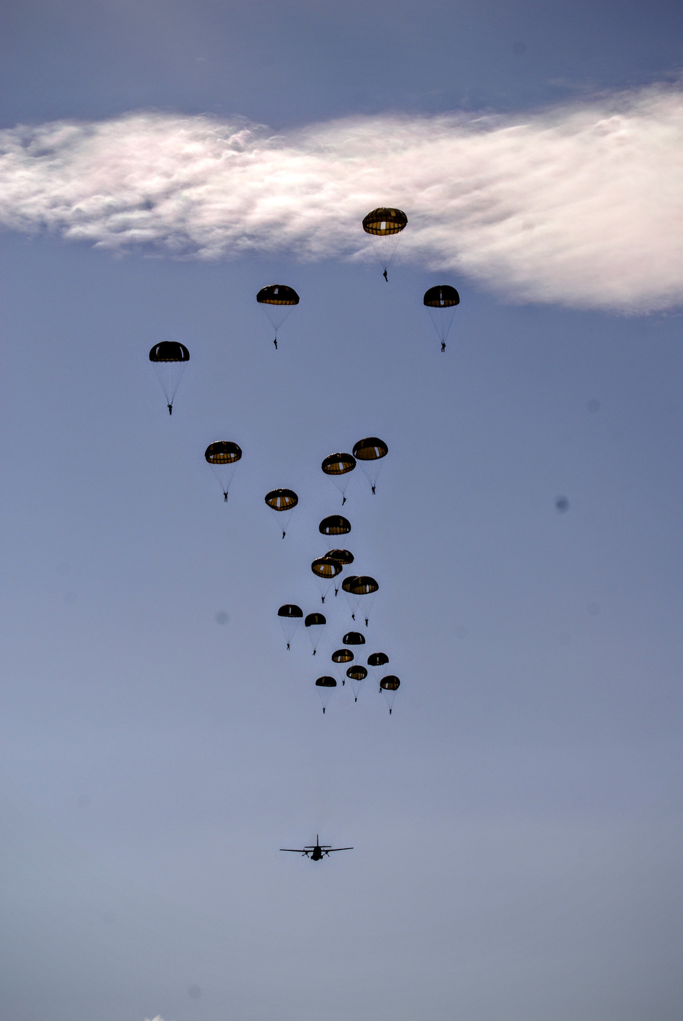 Sony 75-300mm F4.5-5.6 sample photo. Airborne photography