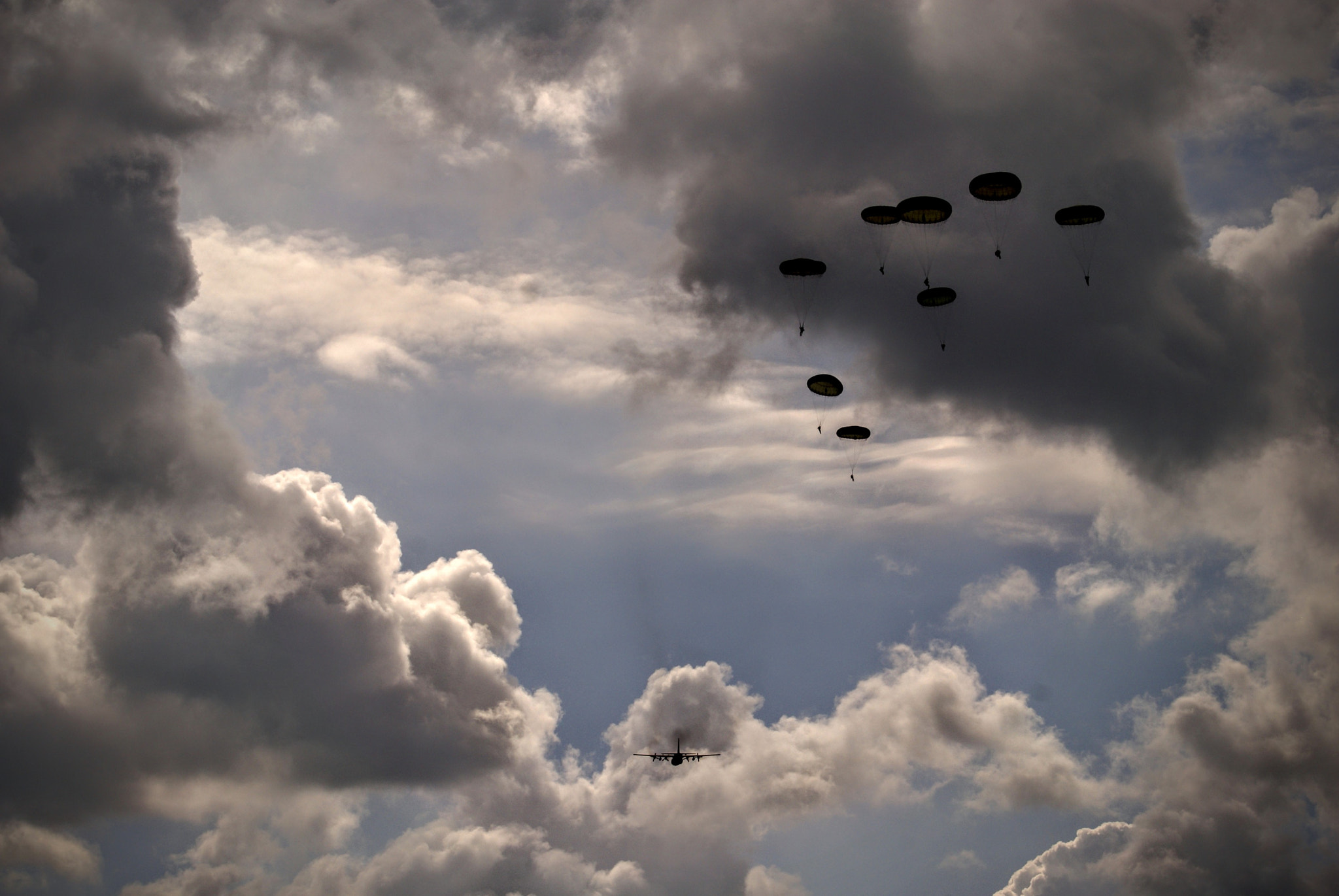 Sony Alpha DSLR-A100 sample photo. Airborne photography