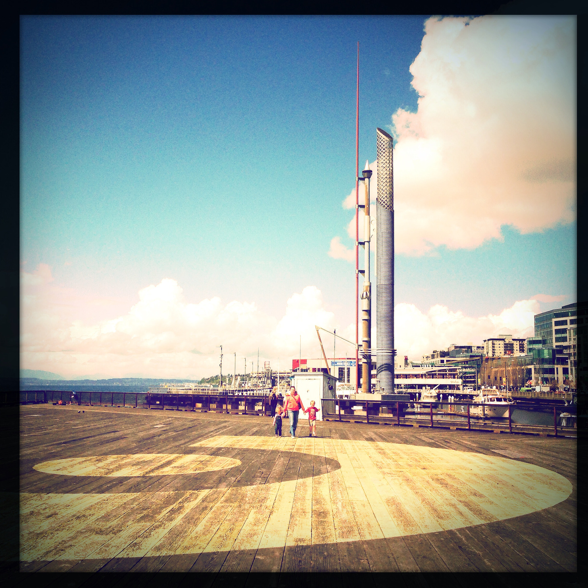 Hipstamatic 273 sample photo. Seattle pier photography