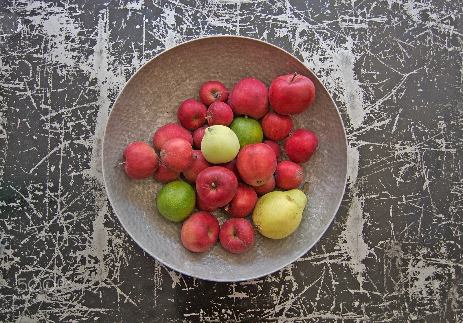 IX-Nikkor 60-180mm f/4.5-5.6 sample photo. Silver color metal bowl with red apples photography