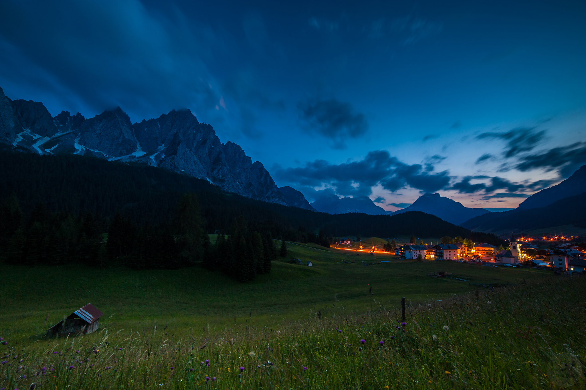 Samyang 14mm F2.8 ED AS IF UMC sample photo. Hidden place photography