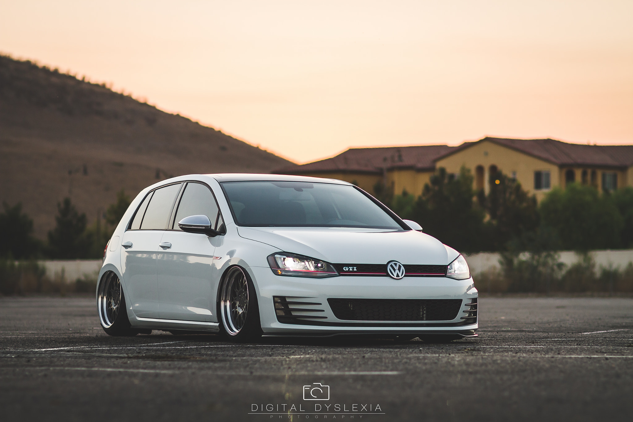 Sigma 85mm F1.4 EX DG HSM sample photo. Img photography