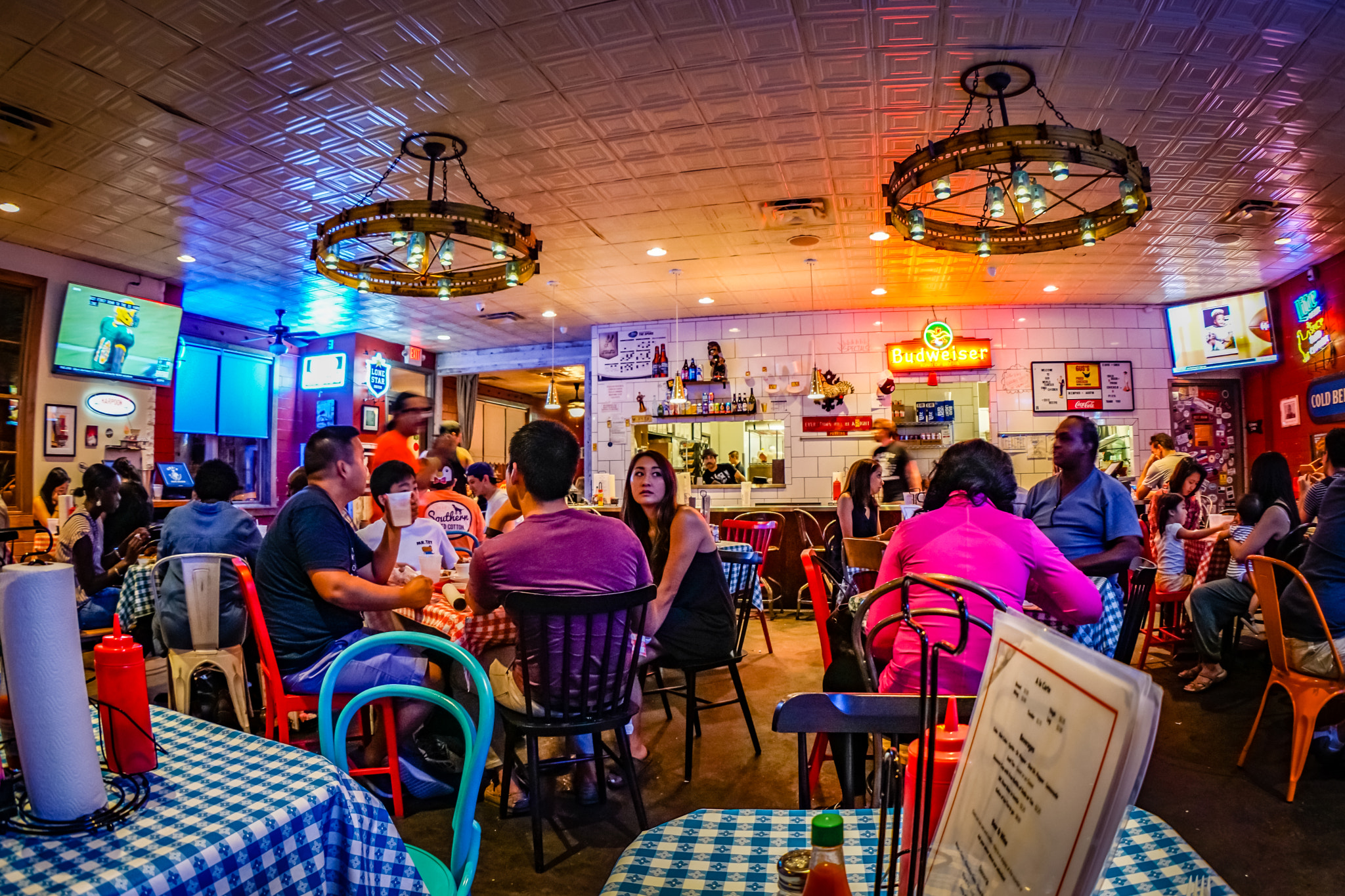 Sony a6300 + Sony E 20mm F2.8 sample photo. Austin at night photography