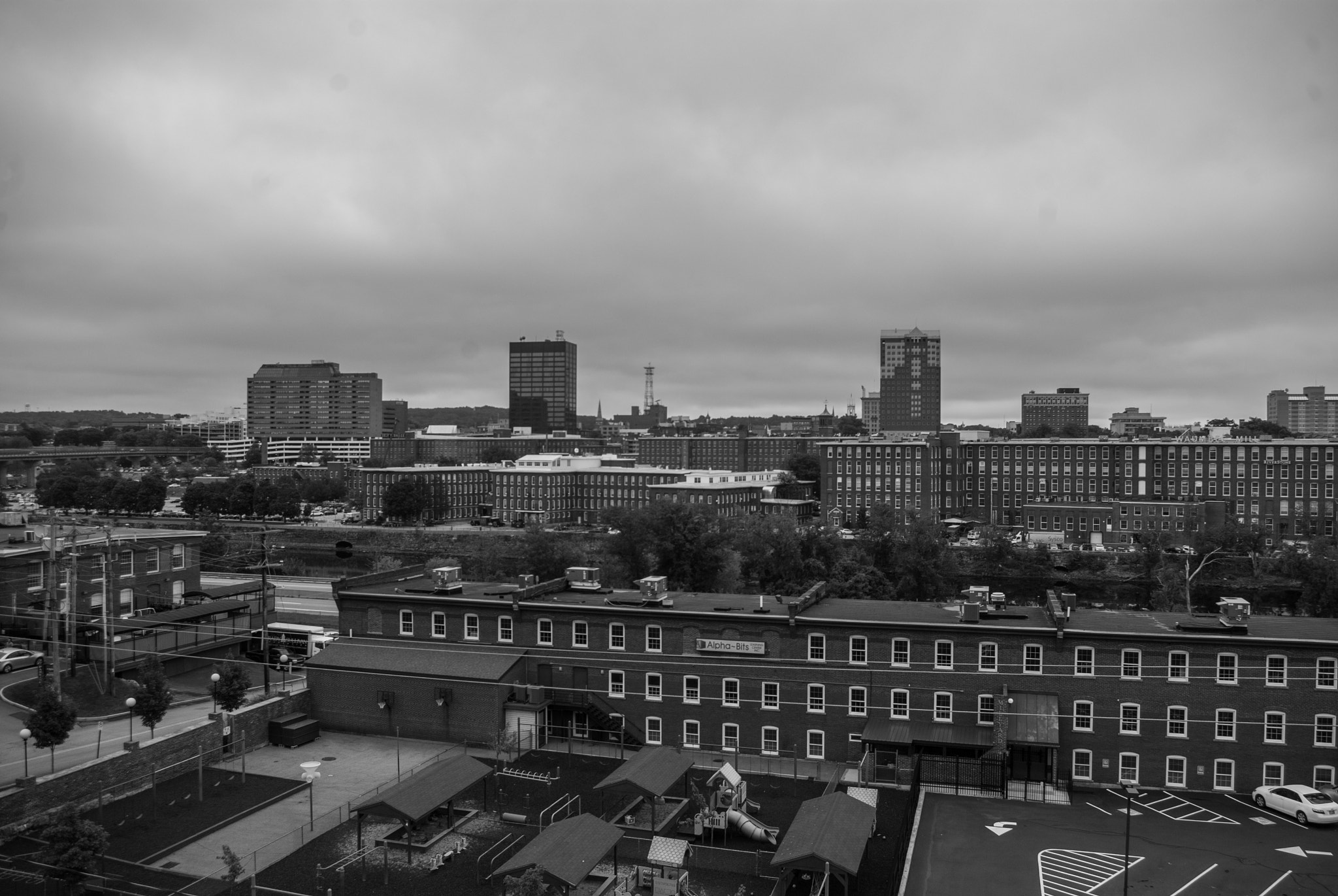smc PENTAX-DA L 18-55mm F3.5-5.6 sample photo. Manchester millyard photography