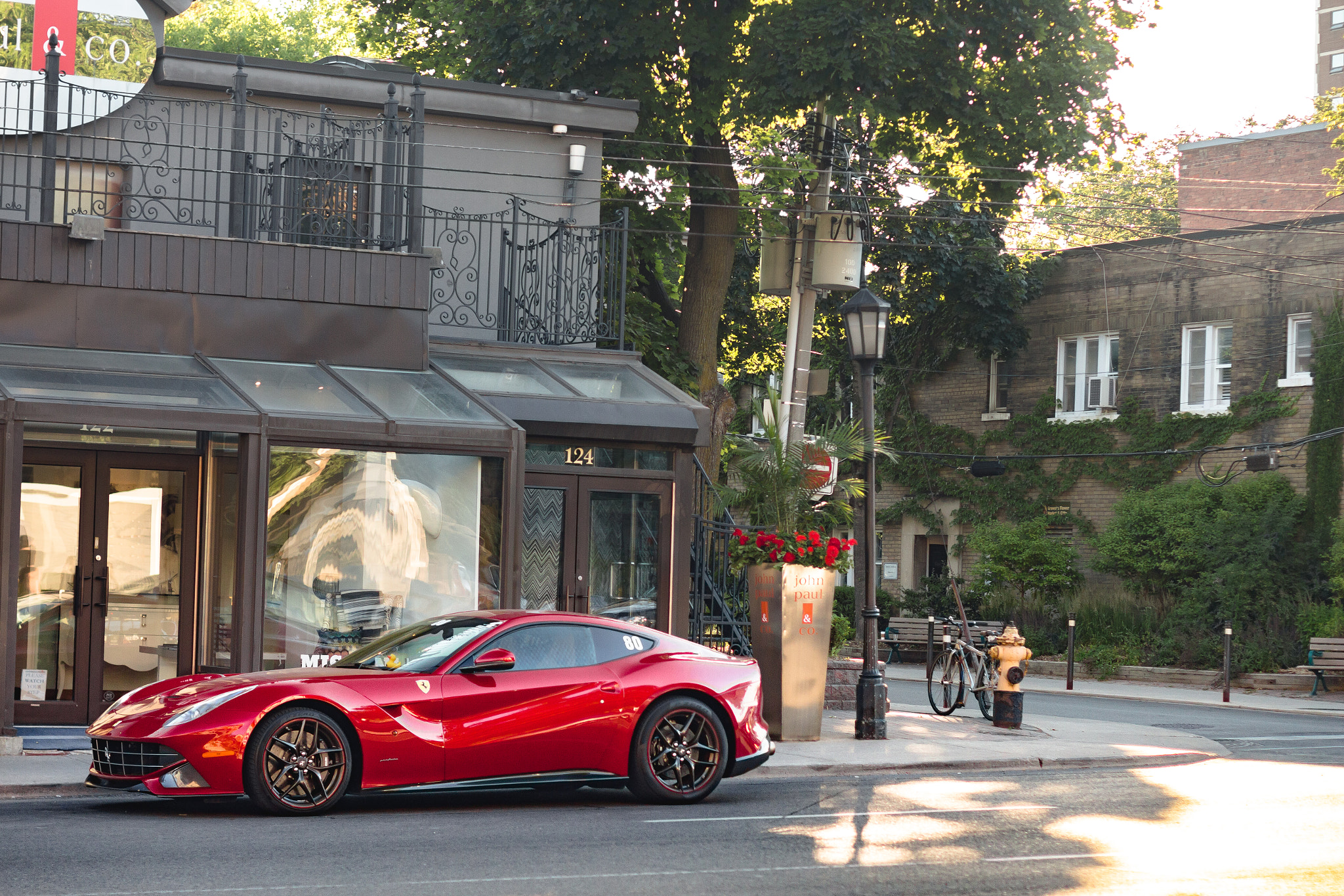 Canon EOS 650D (EOS Rebel T4i / EOS Kiss X6i) sample photo. Rosso maranello. photography