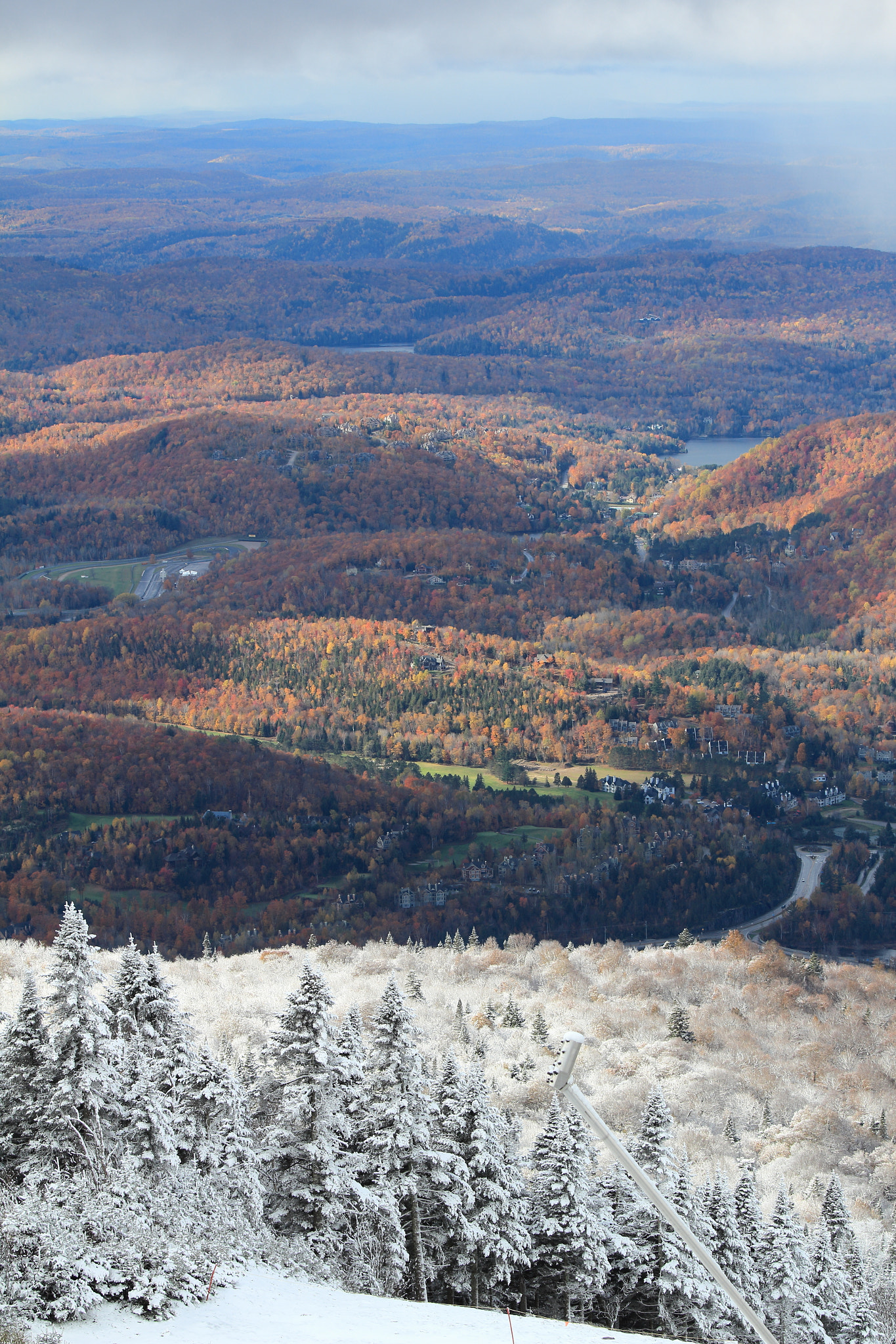 Canon EOS 600D (Rebel EOS T3i / EOS Kiss X5) + Canon EF 70-200mm F4L IS USM sample photo. Mont tremblant photography