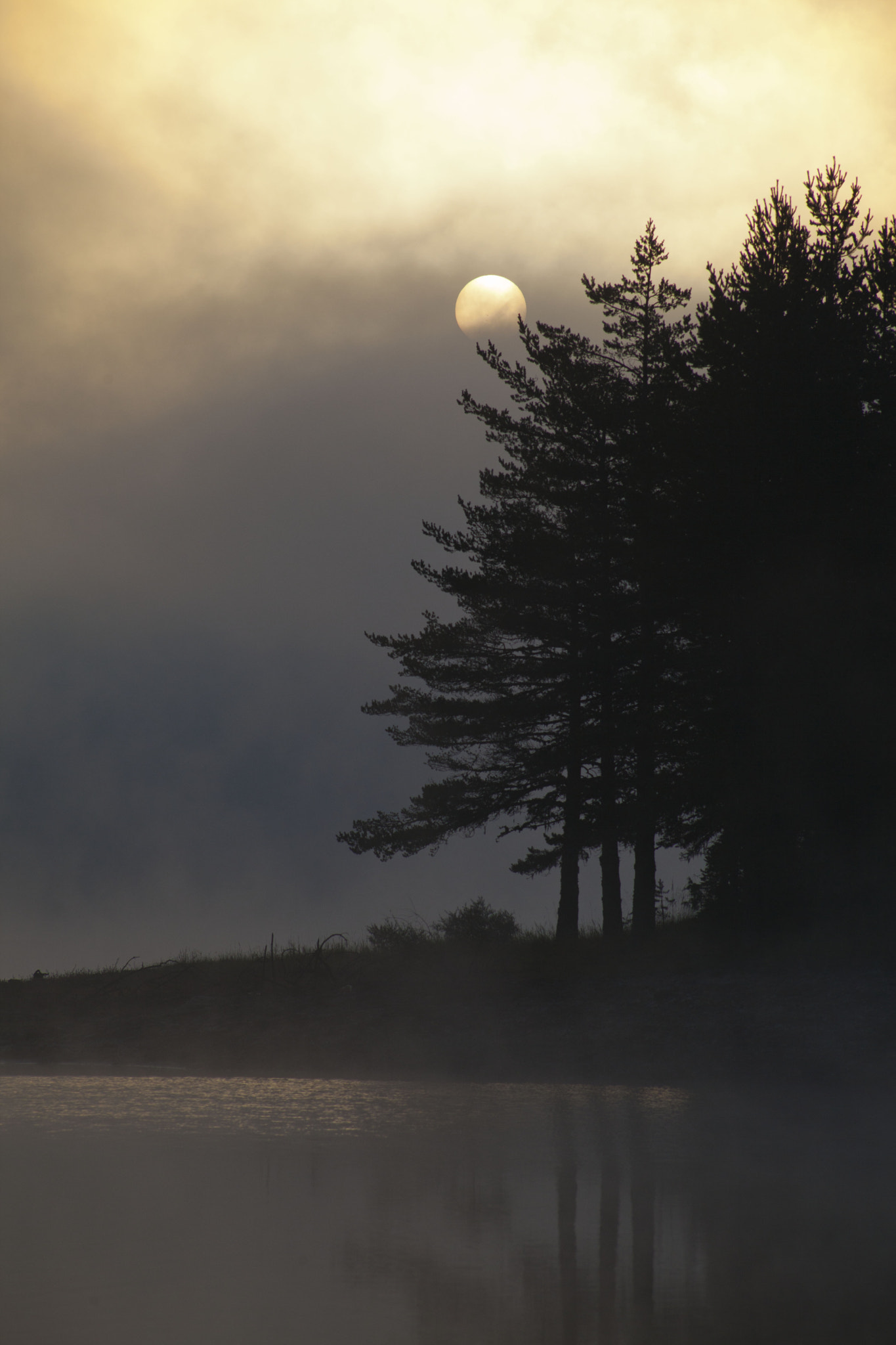 Canon EF 75-300mm f/4-5.6 USM sample photo. Мystic sunrise photography