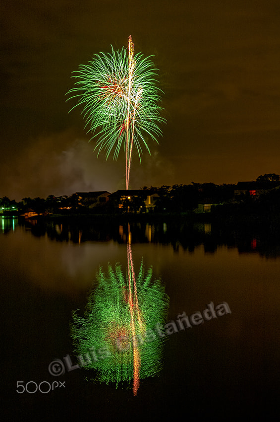 Pentax K20D sample photo. 4th of july fireworks. photography