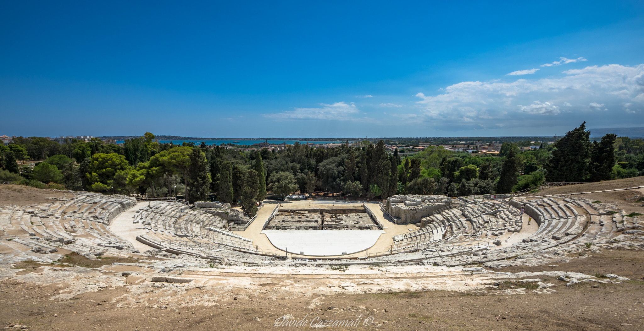 Sigma 8-16mm F4.5-5.6 DC HSM sample photo. Teatro greco photography