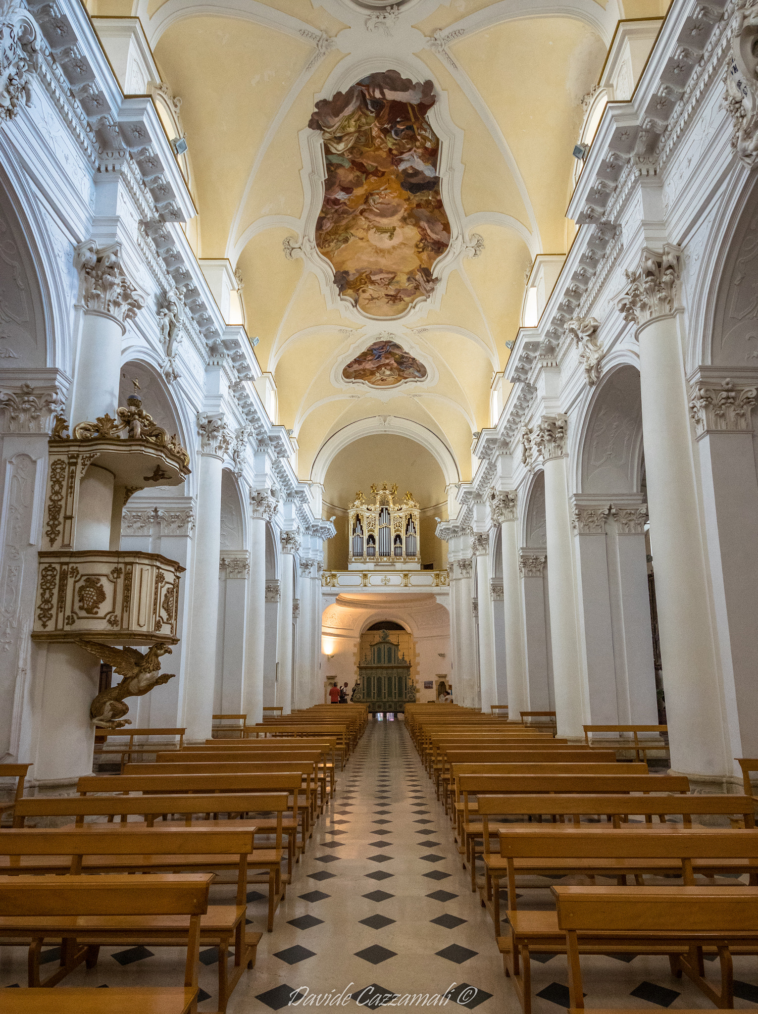 Sigma 8-16mm F4.5-5.6 DC HSM sample photo. Basilica cattedrale di san nicolò photography