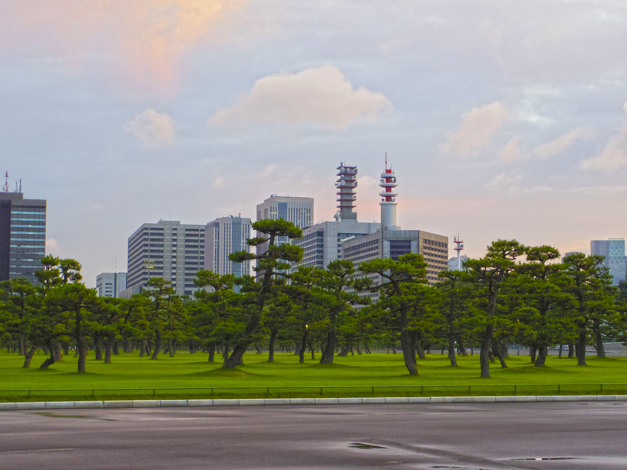 Pentax Q7 sample photo. Tokyo photography
