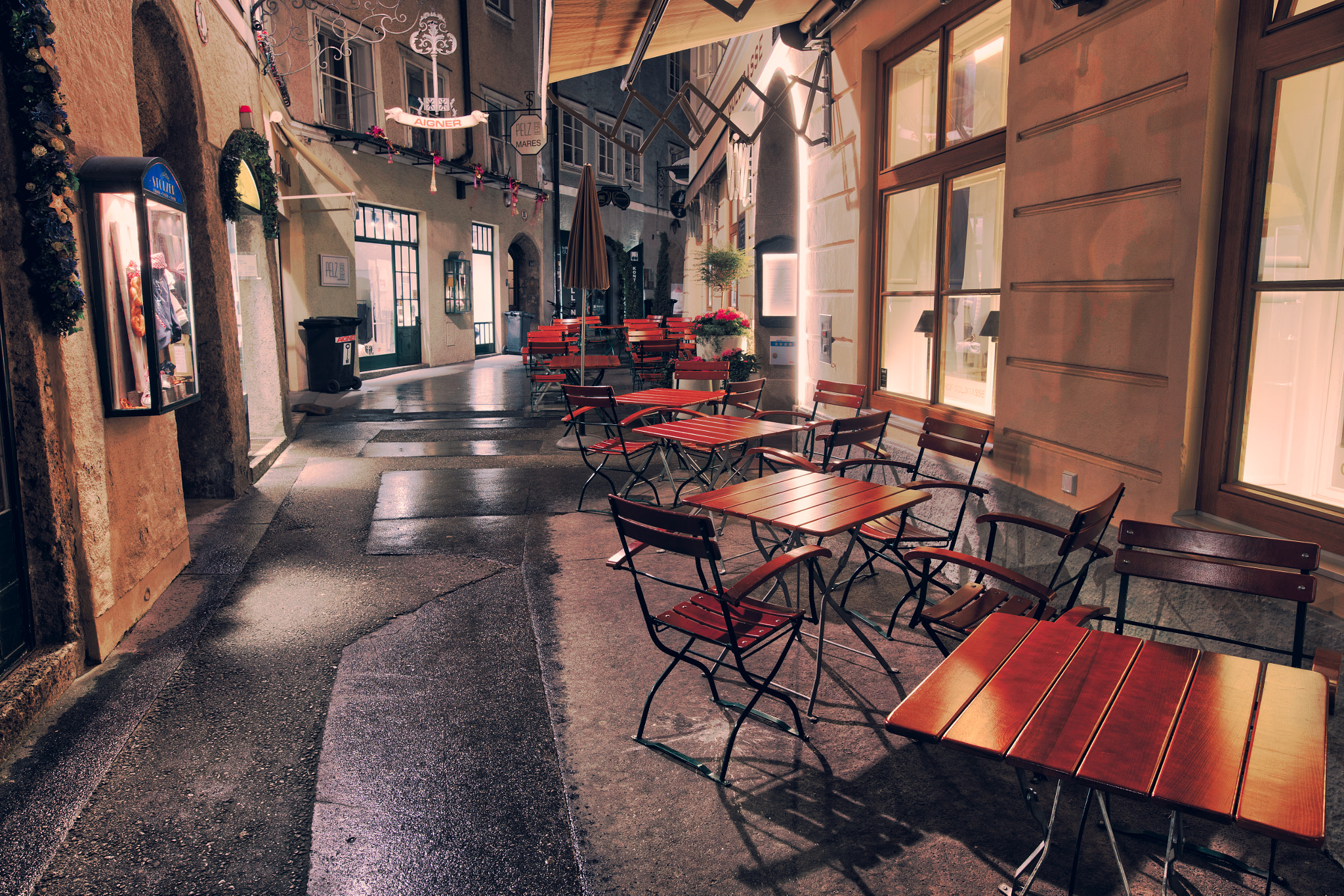 Sigma 24mm F1.4 DG HSM Art sample photo. Moody night photography