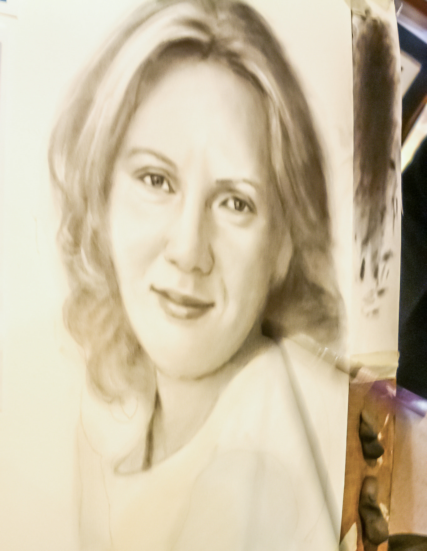 KONICA MINOLTA DiMAGE F300 sample photo. Charcoal drawing photography