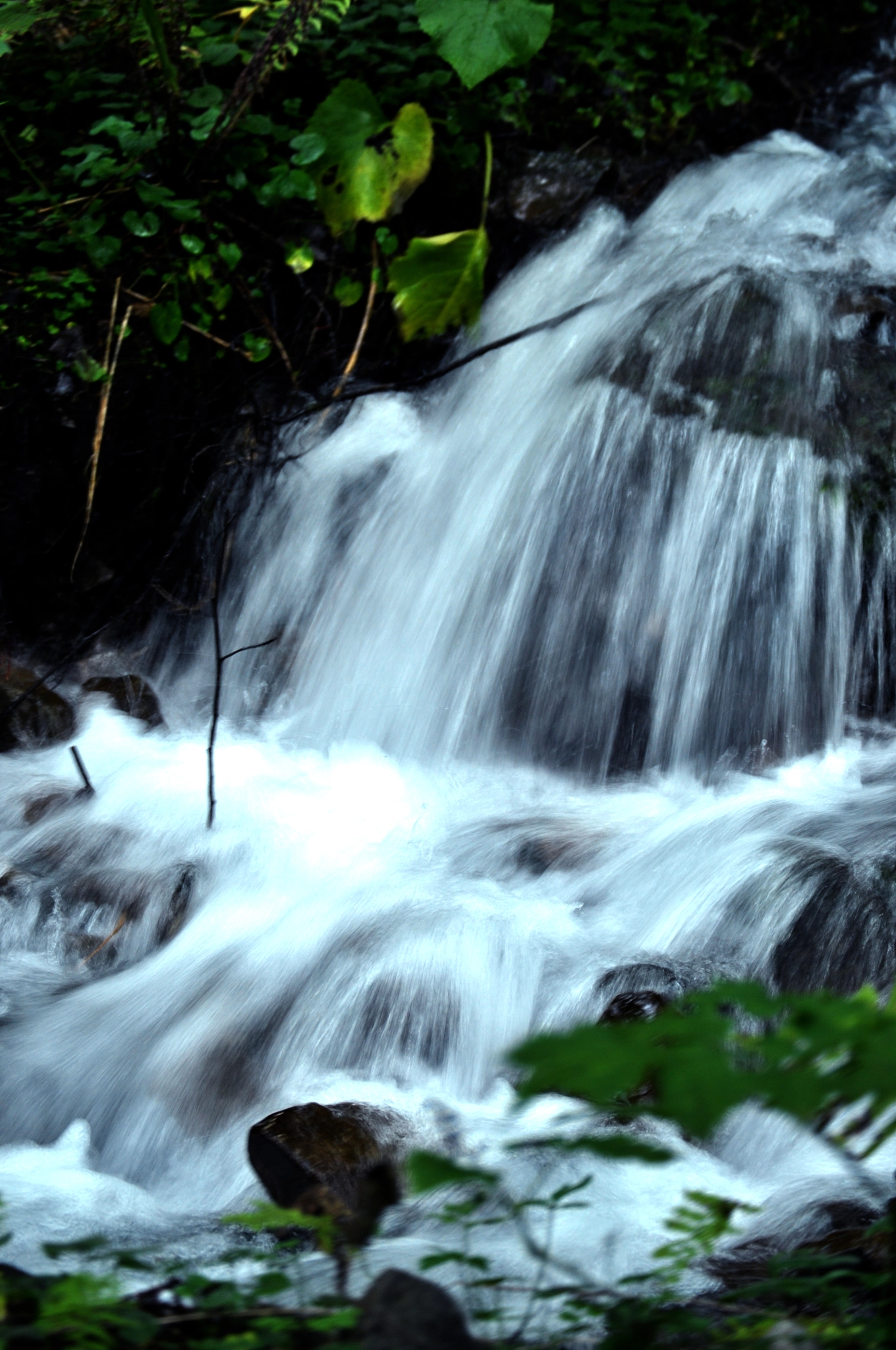 Nikon D5000 sample photo. River tetrakheva in shuapkho. georgia photography