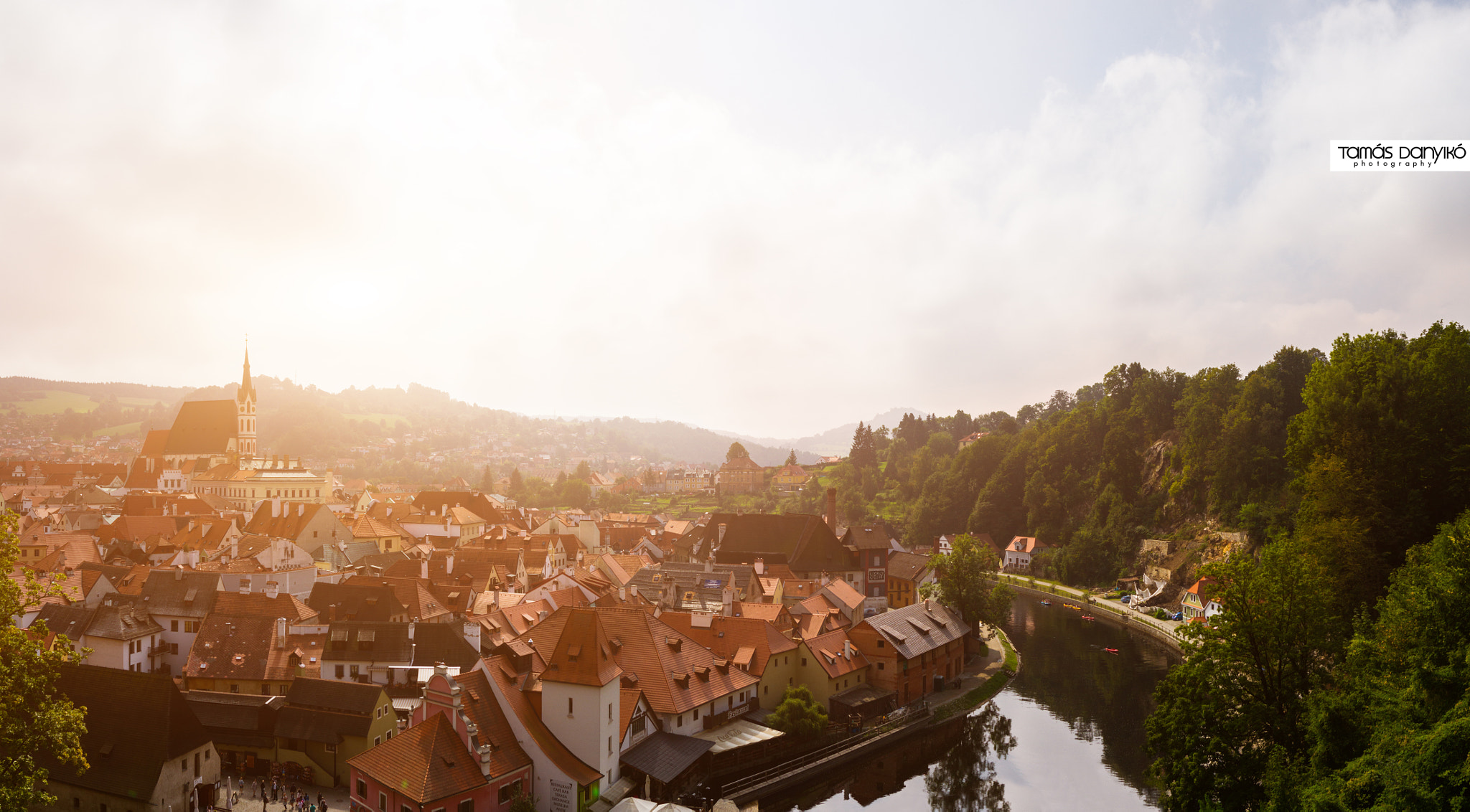 Sigma 24mm F1.4 DG HSM Art sample photo. Český krumlov photography