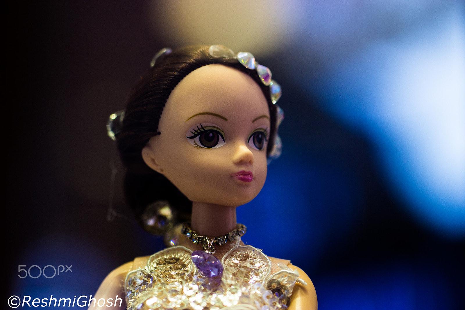 Canon EOS 600D (Rebel EOS T3i / EOS Kiss X5) + Canon EF 100mm F2.8L Macro IS USM sample photo. Doll photography