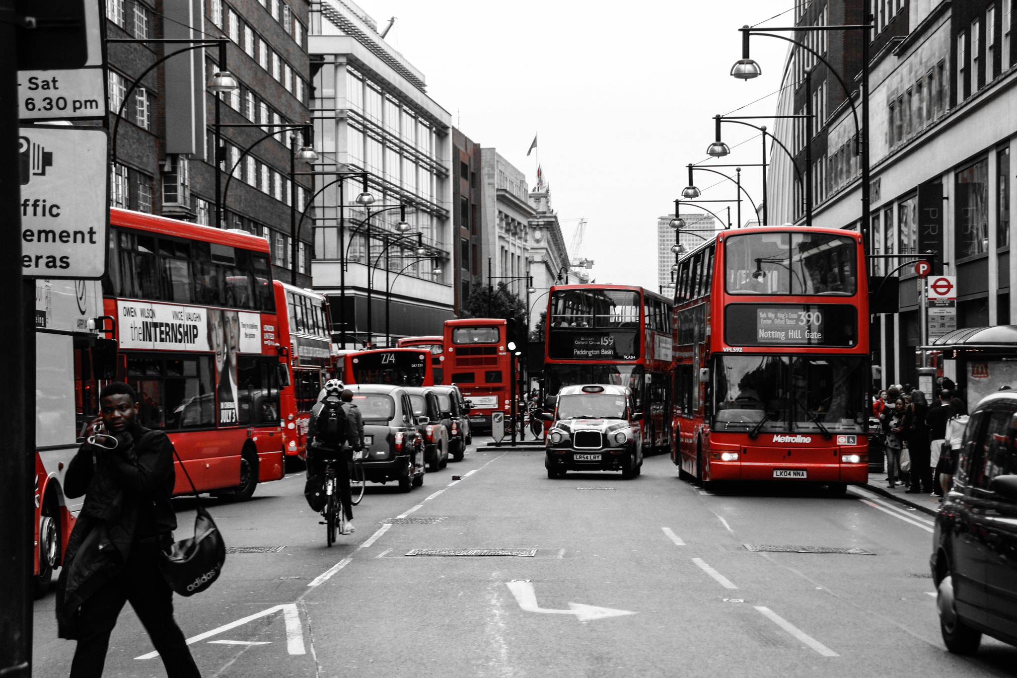 Canon EOS 450D (EOS Rebel XSi / EOS Kiss X2) sample photo. London city life photography