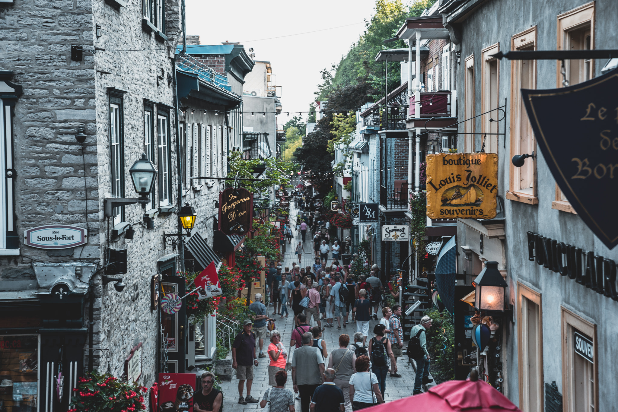 Sony FE 24-70mm F2.8 GM sample photo. Quebec city lower town photography