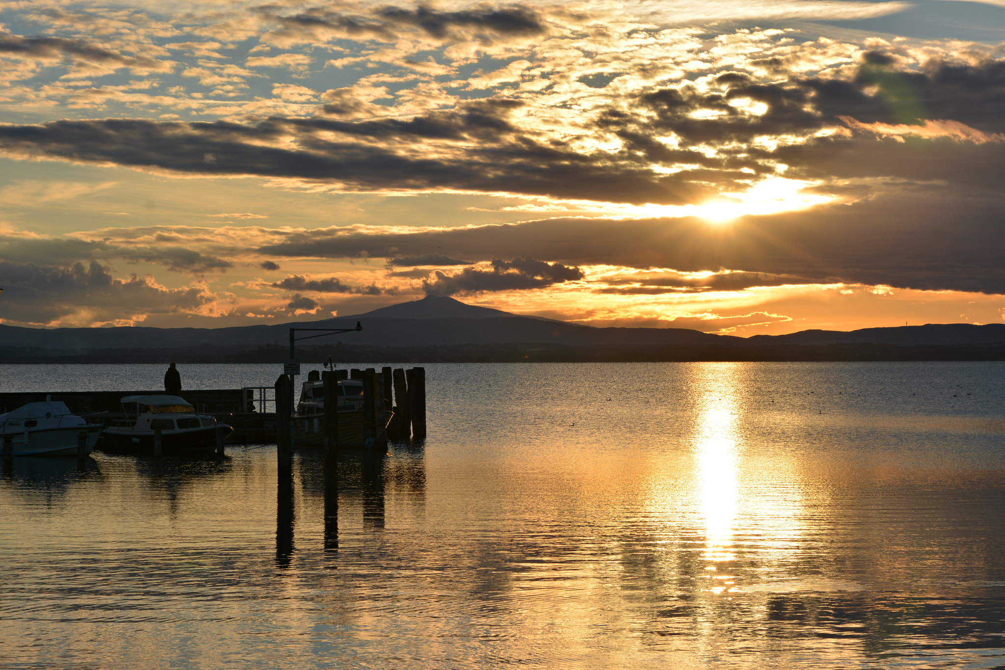 AF Zoom-Nikkor 24-120mm f/3.5-5.6D IF sample photo. Tramonto a passignano sul trasimeno photography