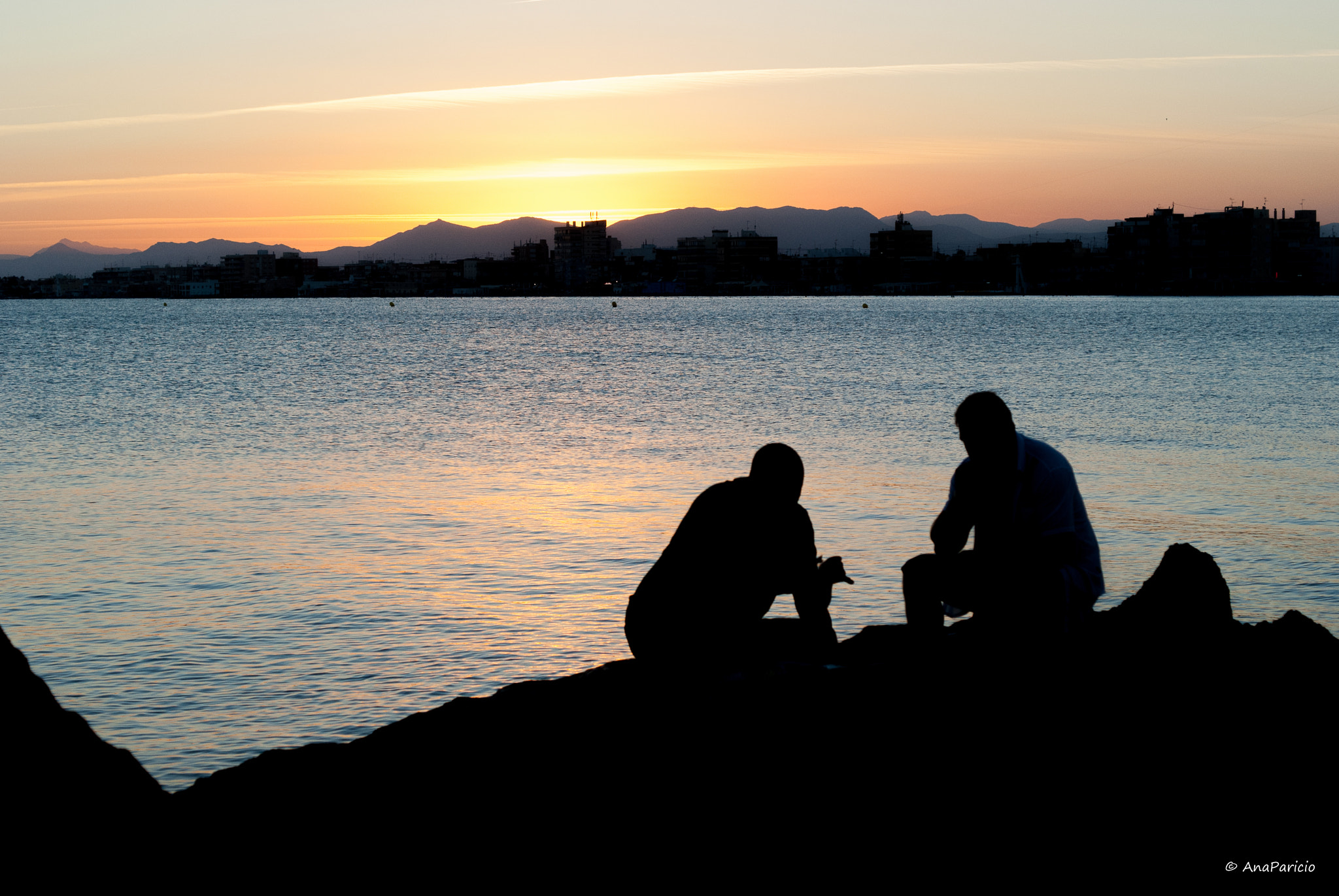 Sony Alpha DSLR-A230 sample photo. Noche de pesca photography