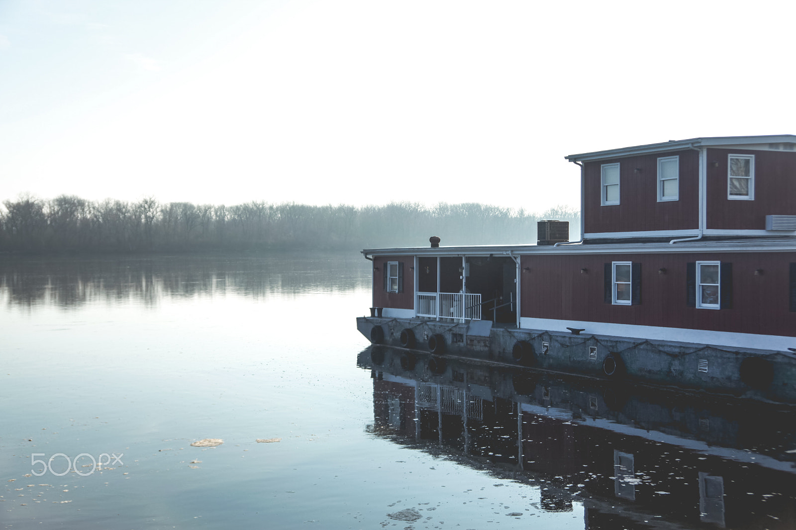 Canon EOS 5D Mark II + Canon EF 28-105mm F4.0-5.6 USM sample photo. Moving midwest photography