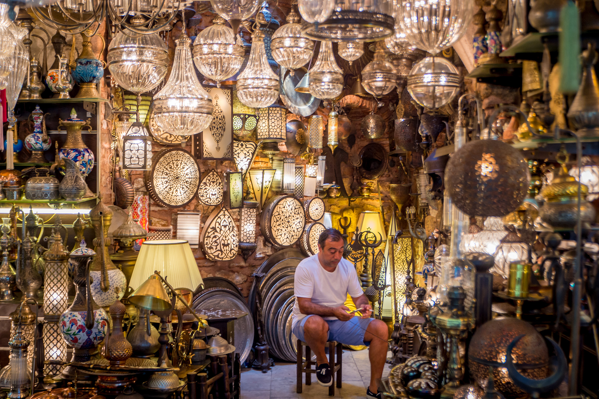 Nikon D4 sample photo. Shopping for turkish mosaic lamps photography